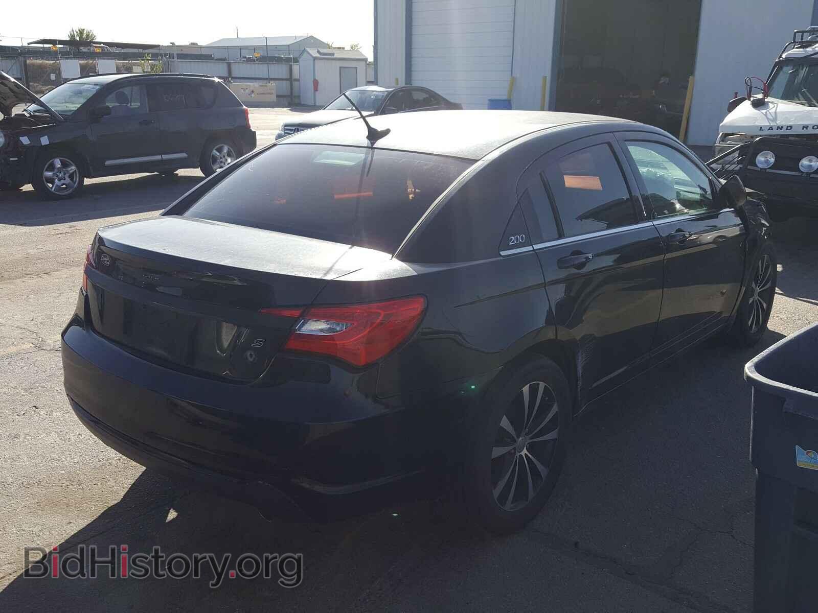 2013 CHRYSLER 200 - VIN: 1C3CCBCG3DN715814 - Фото 4