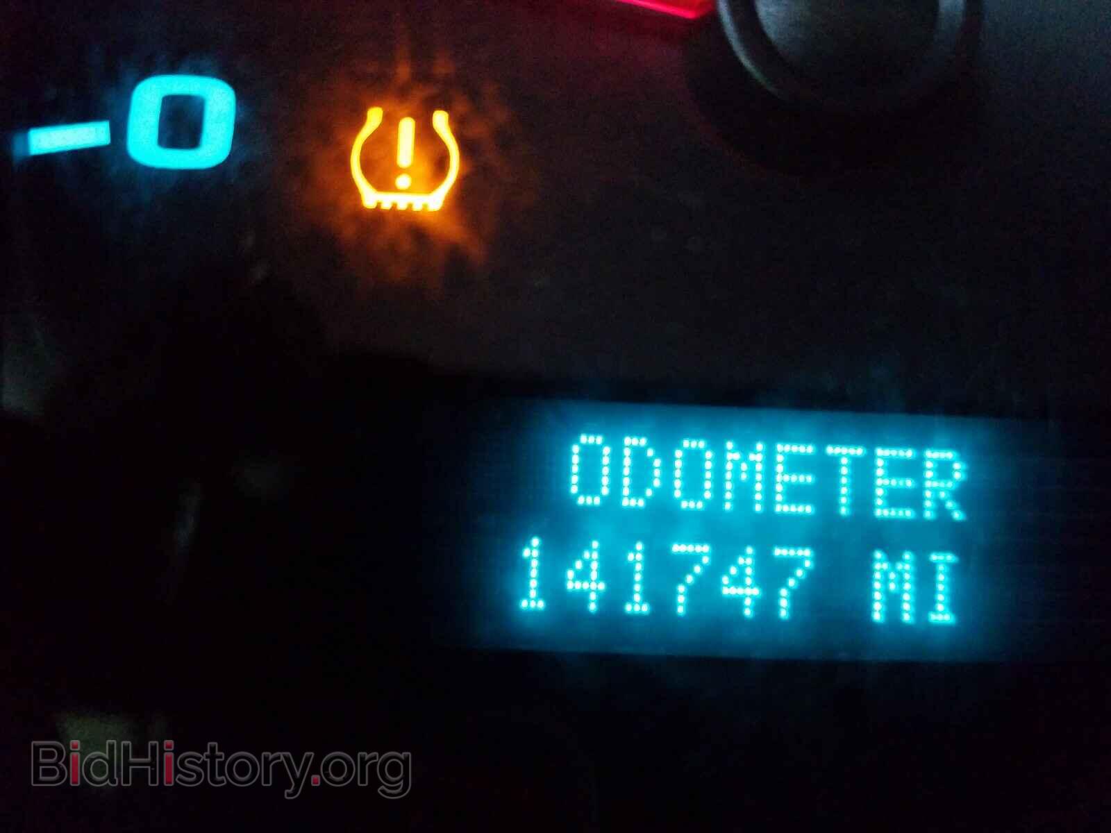 2011 CHEVROLET SILVERADO - VIN: 3GCPCREA3BG174302 - Фото 8