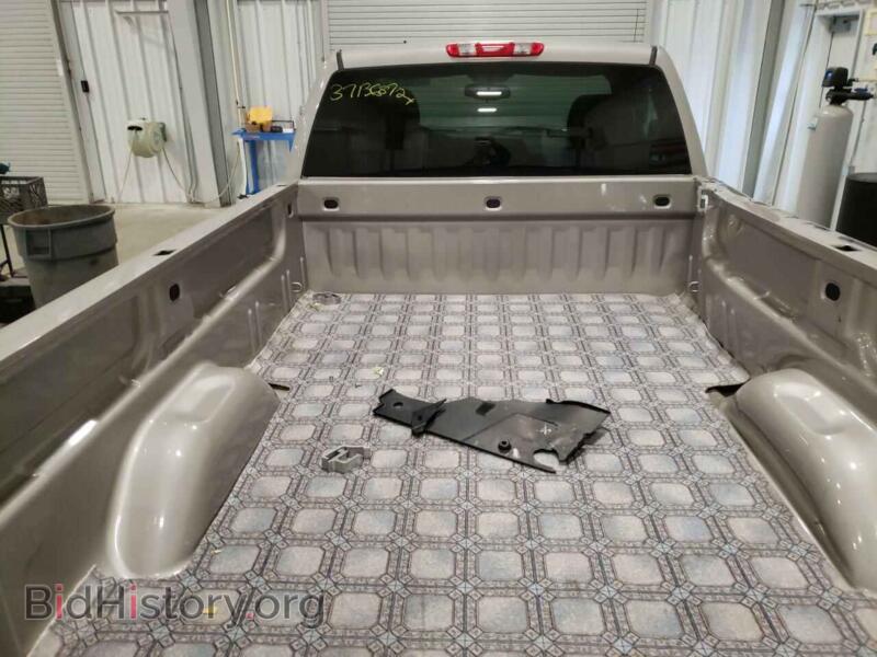 2009 Chevrolet SILVERADO (VIN 1GCEC24C49Z111950) — photo 6 of 10