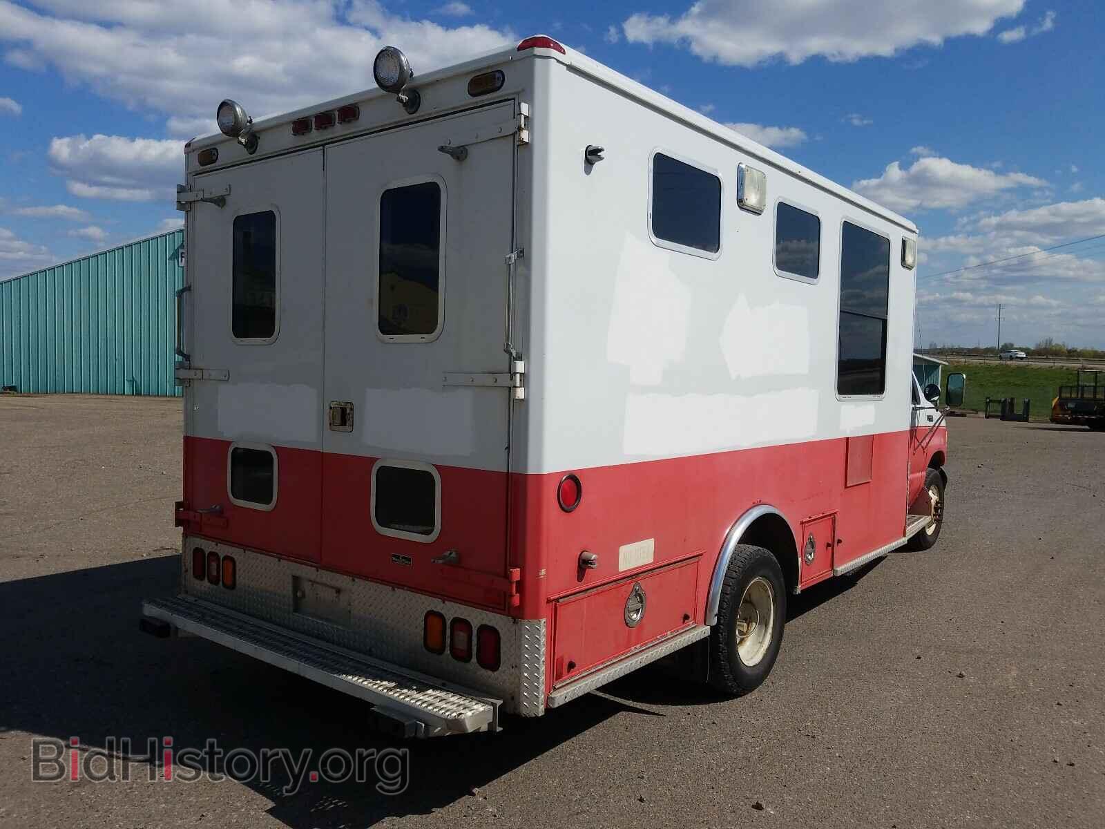 2002 FORD ECONOLINE - VIN: 1FDXE45F82HA45806 - Photo 4