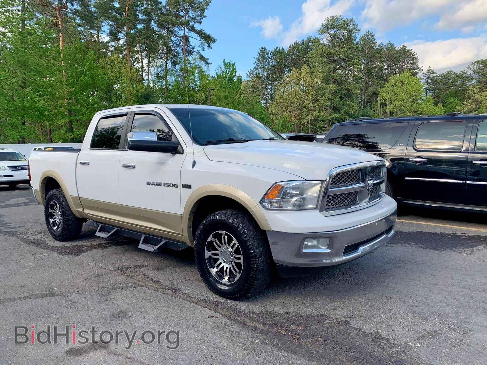 2011 DODGE RAM 1500 - VIN: 1D7RV1CTXBS531983 - Фото 2