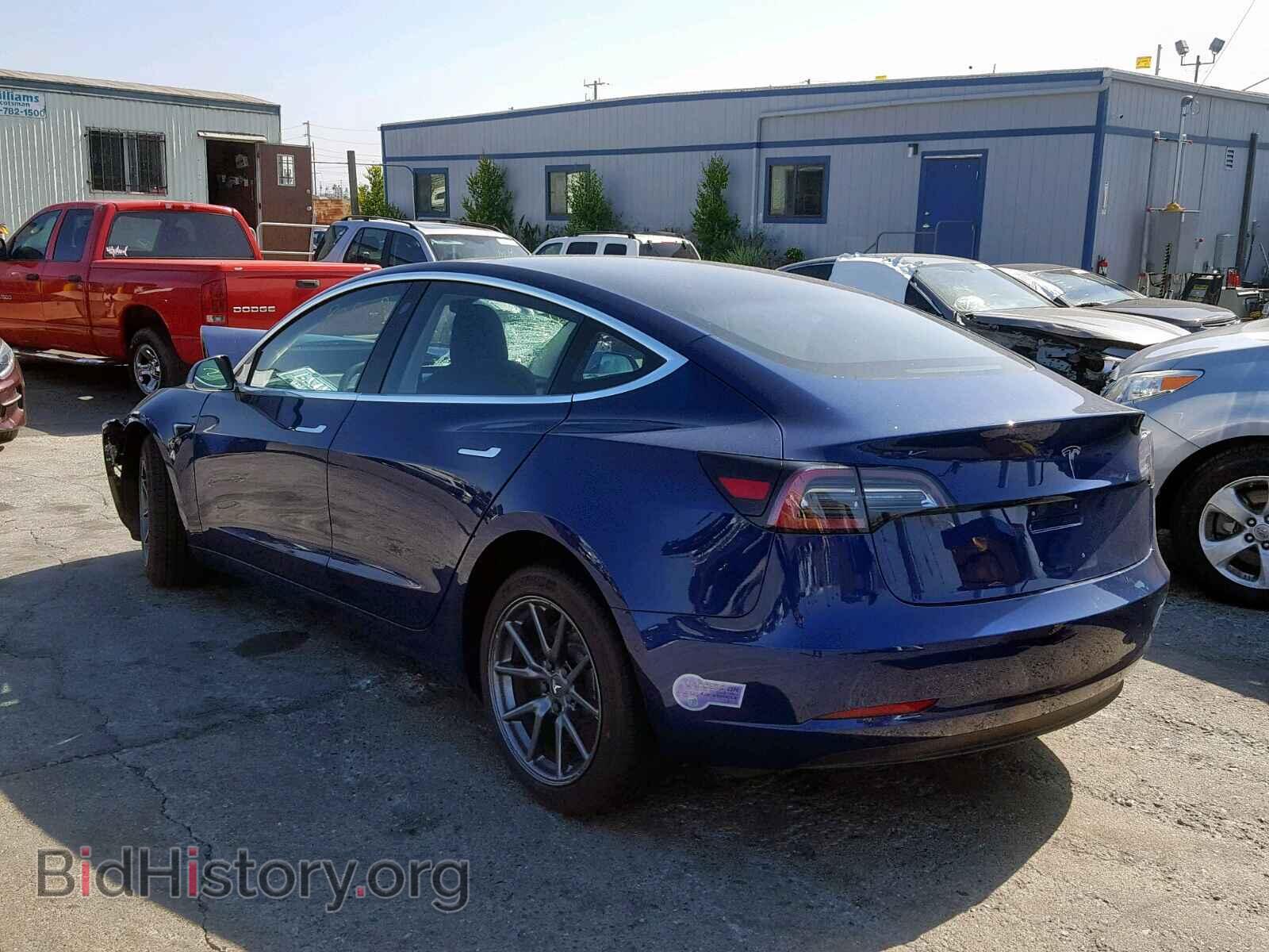 2018 TESLA MODEL 3 - VIN: 5YJ3E1EAXJF154000 - Фото 3