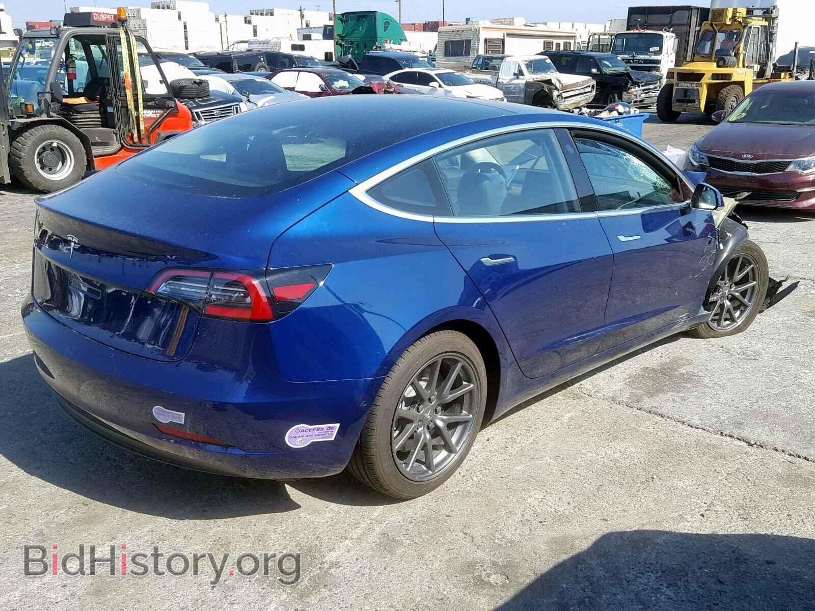 2018 TESLA MODEL 3 - VIN: 5YJ3E1EAXJF154000 - Фото 4