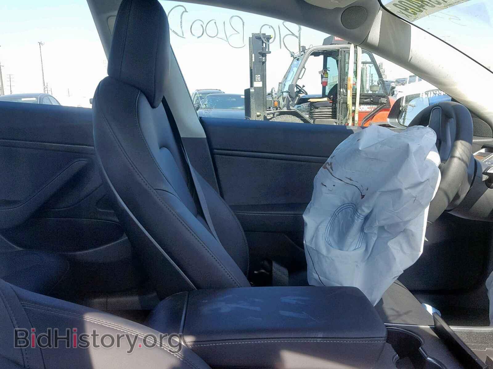 2018 TESLA MODEL 3 - VIN: 5YJ3E1EAXJF154000 - Фото 5