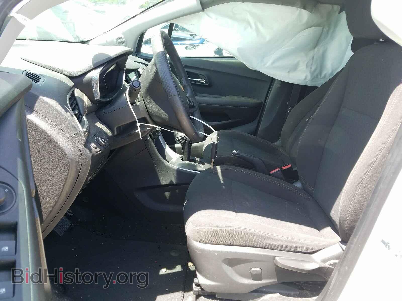 2018 CHEVROLET TRAX - VIN: KL7CJKSB7JB628497 - Фото 5
