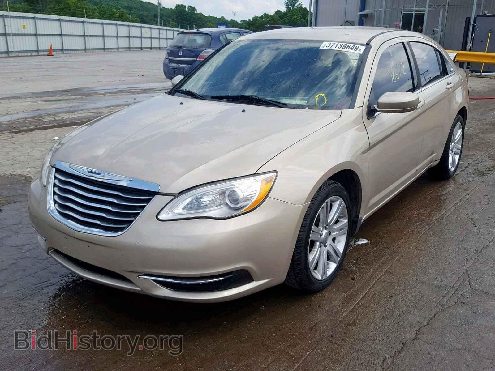 2013 CHRYSLER 200 - VIN: 1C3CCBBB4DN580252 - Photo 2
