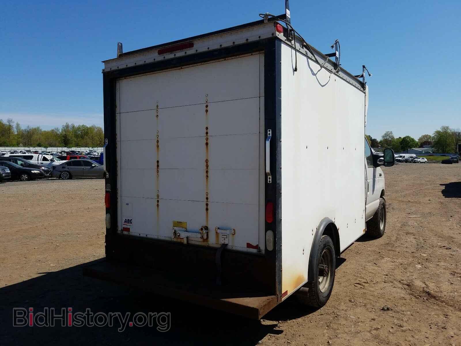 2006 FORD ECONOLINE - VIN: 1FDSE35L26HA65713 - Фото 4