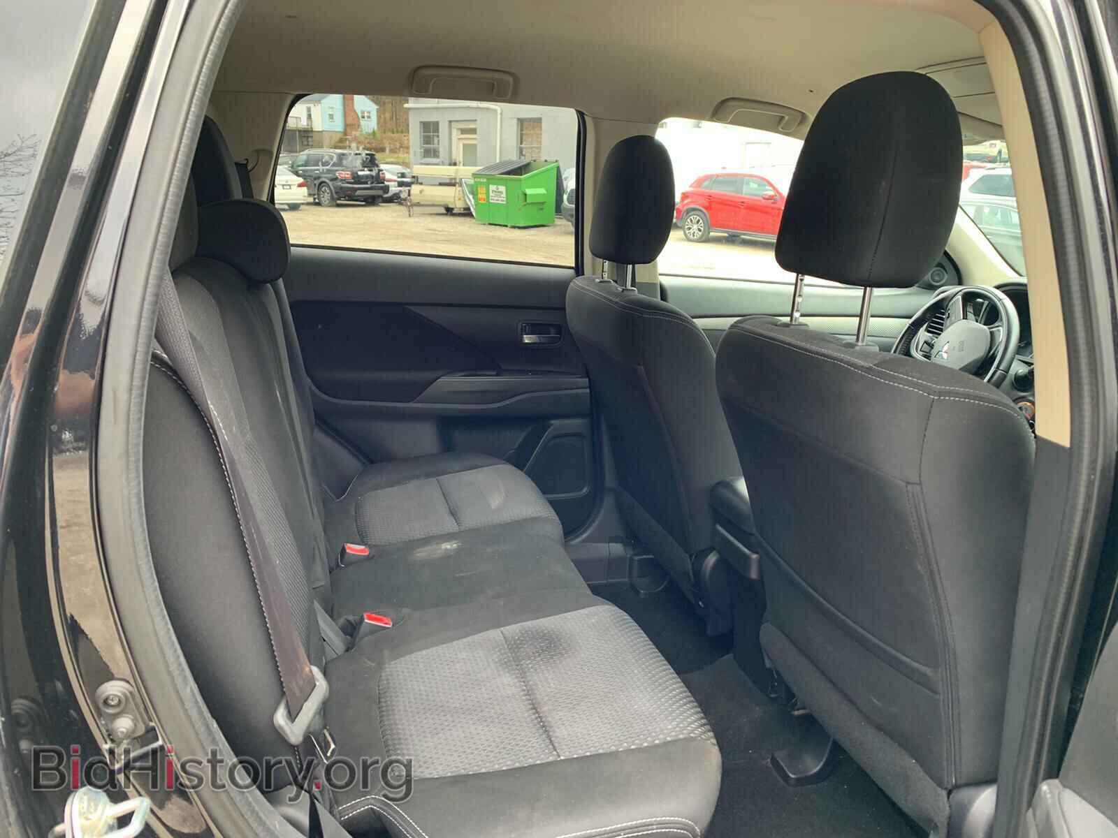 2017 MITSUBISHI OUTLANDER - VIN: JA4AZ2A38HZ011098 - Фото 6
