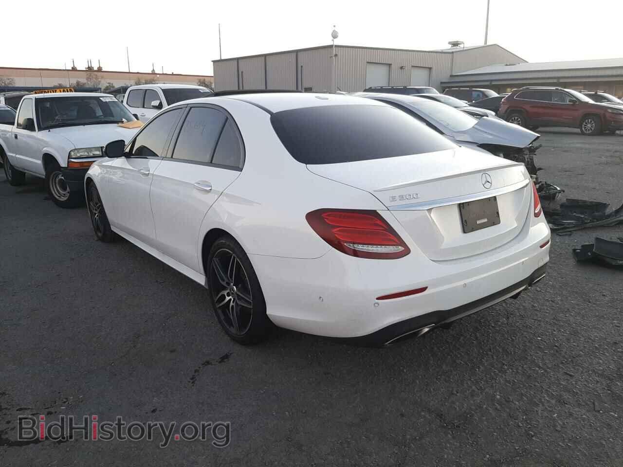 2019 MERCEDES-BENZ E-CLASS - VIN: WDDZF4JB6KA621761 - Фото 3