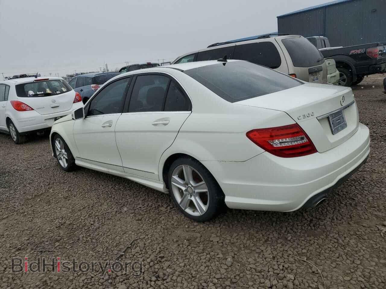 2012 MERCEDES-BENZ C-CLASS - VIN: WDDGF8BBXCR193189 - Фото 2