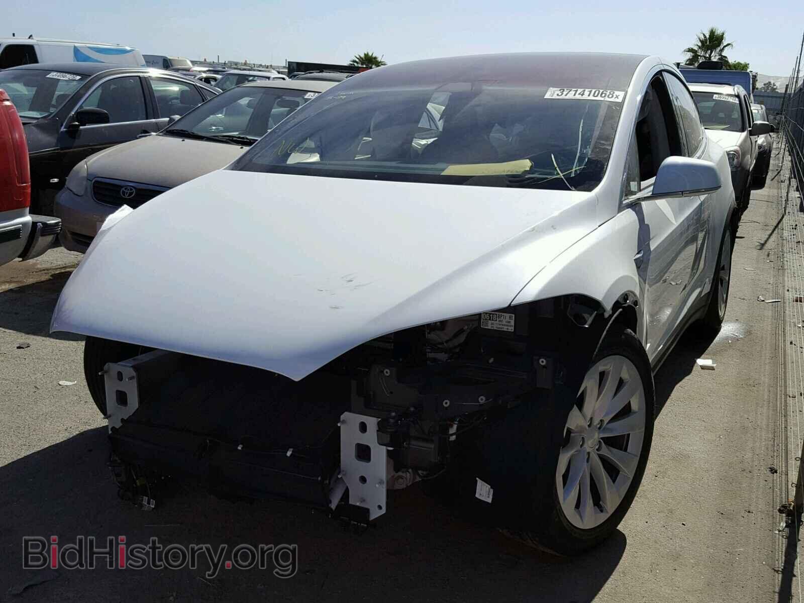 2017 TESLA MODEL X - VIN: 5YJXCDE2XHF072554 - Photo 2