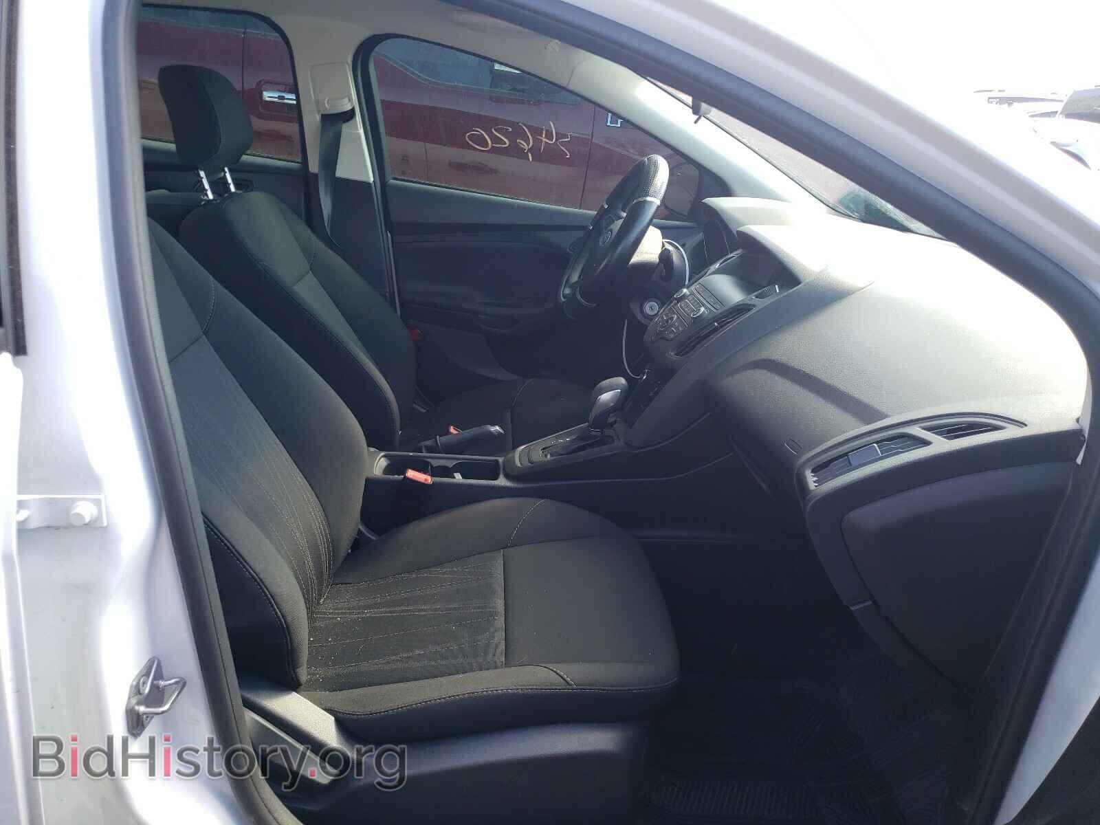 2018 FORD FOCUS - VIN: 1FADP3E24JL322302 - Фото 5