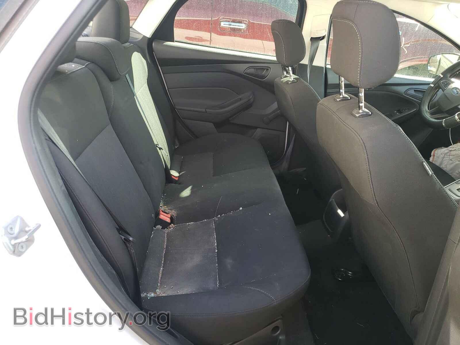2018 FORD FOCUS - VIN: 1FADP3E24JL322302 - Фото 6