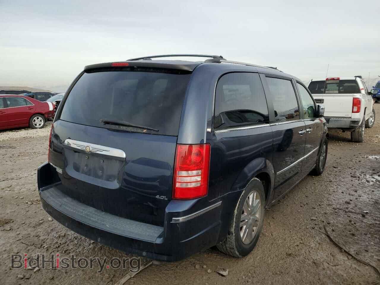2008 CHRYSLER MINIVAN - VIN: 2A8HR64X88R689749 - Фото 3