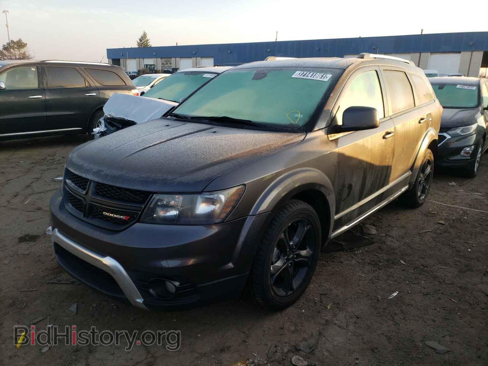 2020 DODGE JOURNEY - VIN: 3C4PDCGB1LT187932 - Фото 2