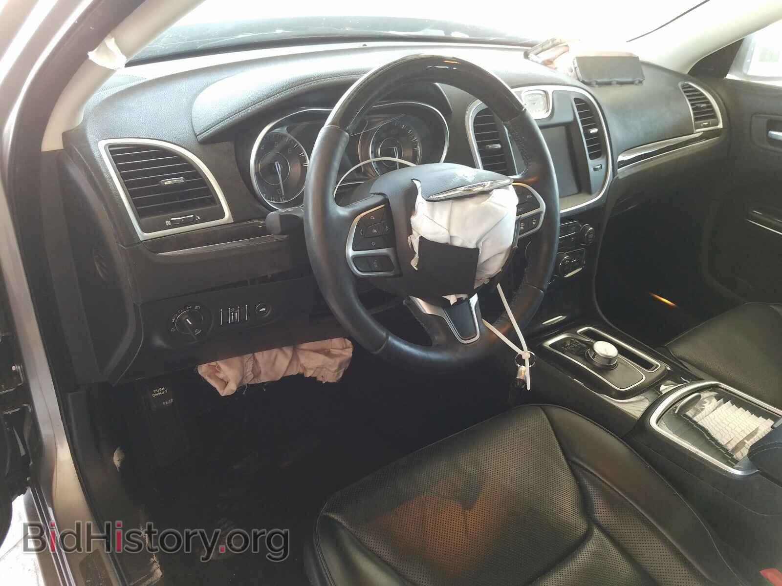 2017 CHRYSLER 300 - VIN: 2C3CCAEG0HH579700 - Фото 9