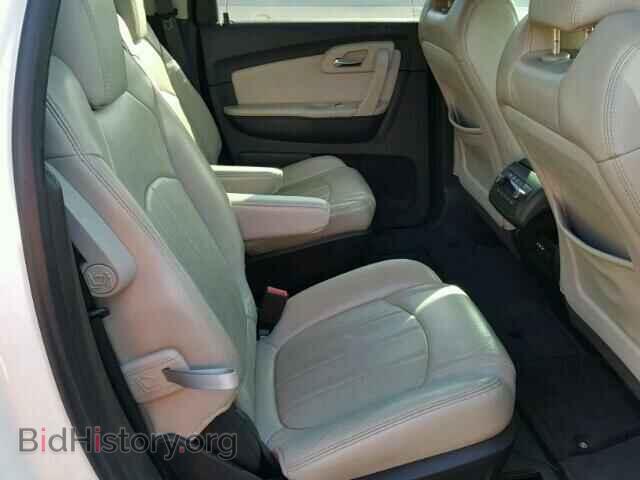 2010 CHEVROLET TRAVERSE - VIN: 1GNLRHED7AS104575 - Фото 6