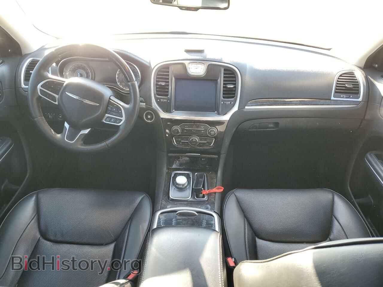 2018 CHRYSLER 300 - VIN: 2C3CCAEG3JH269921 - Фото 8