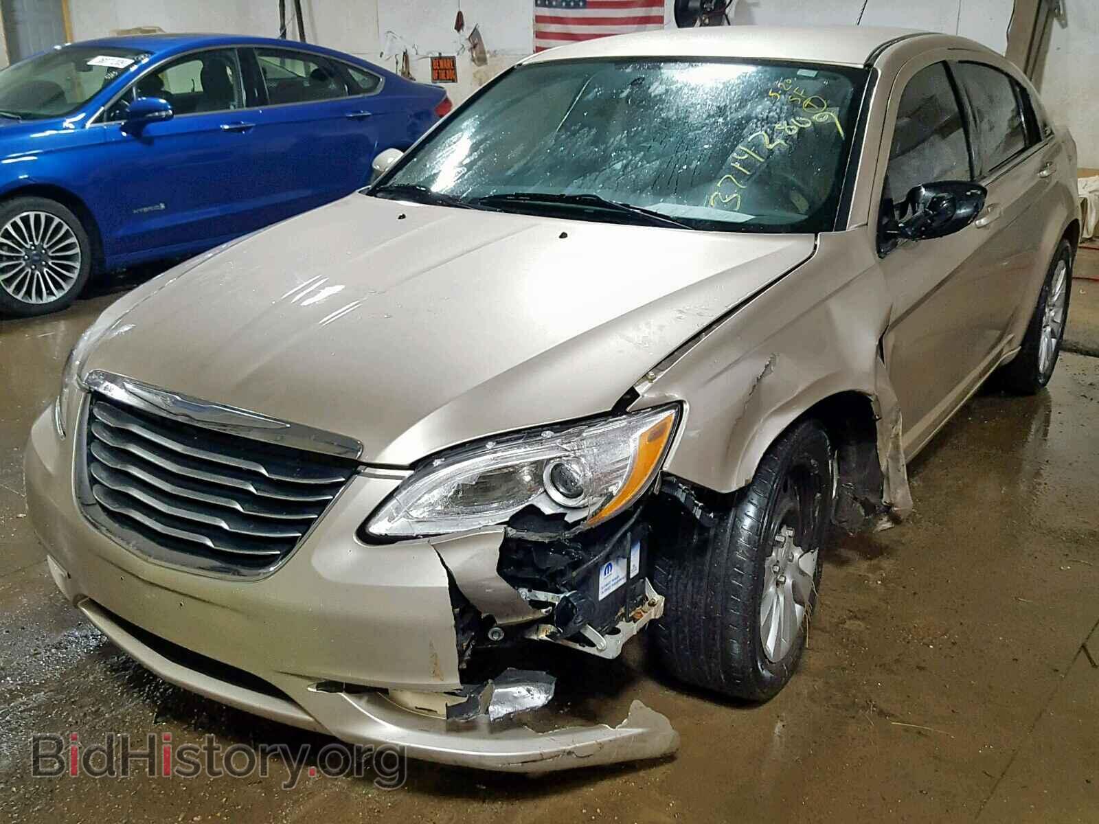 2014 CHRYSLER 200 - VIN: 1C3CCBAG4EN103707 - Фото 2