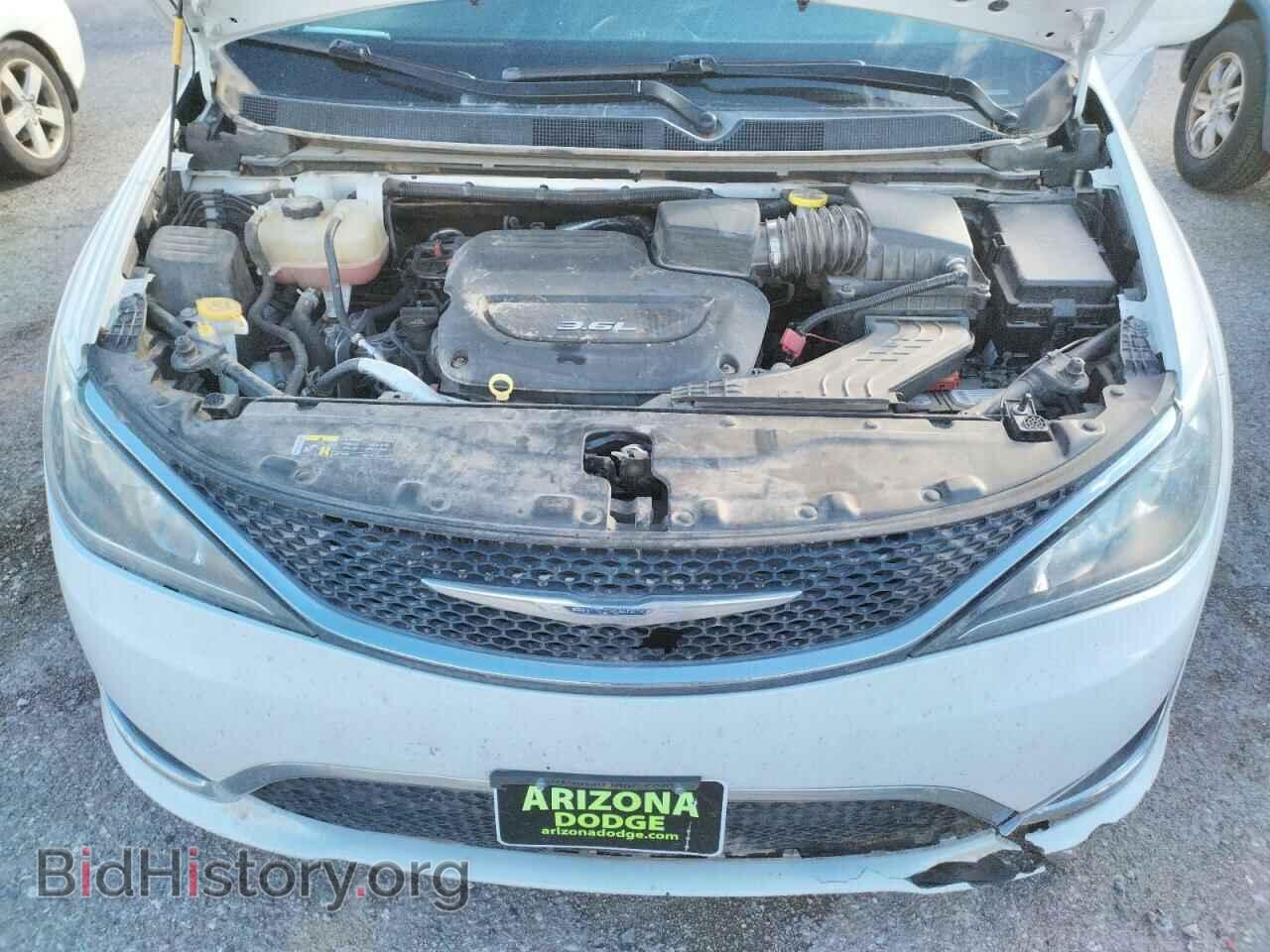 2017 CHRYSLER PACIFICA - VIN: 2C4RC1BGXHR688718 - Photo 12