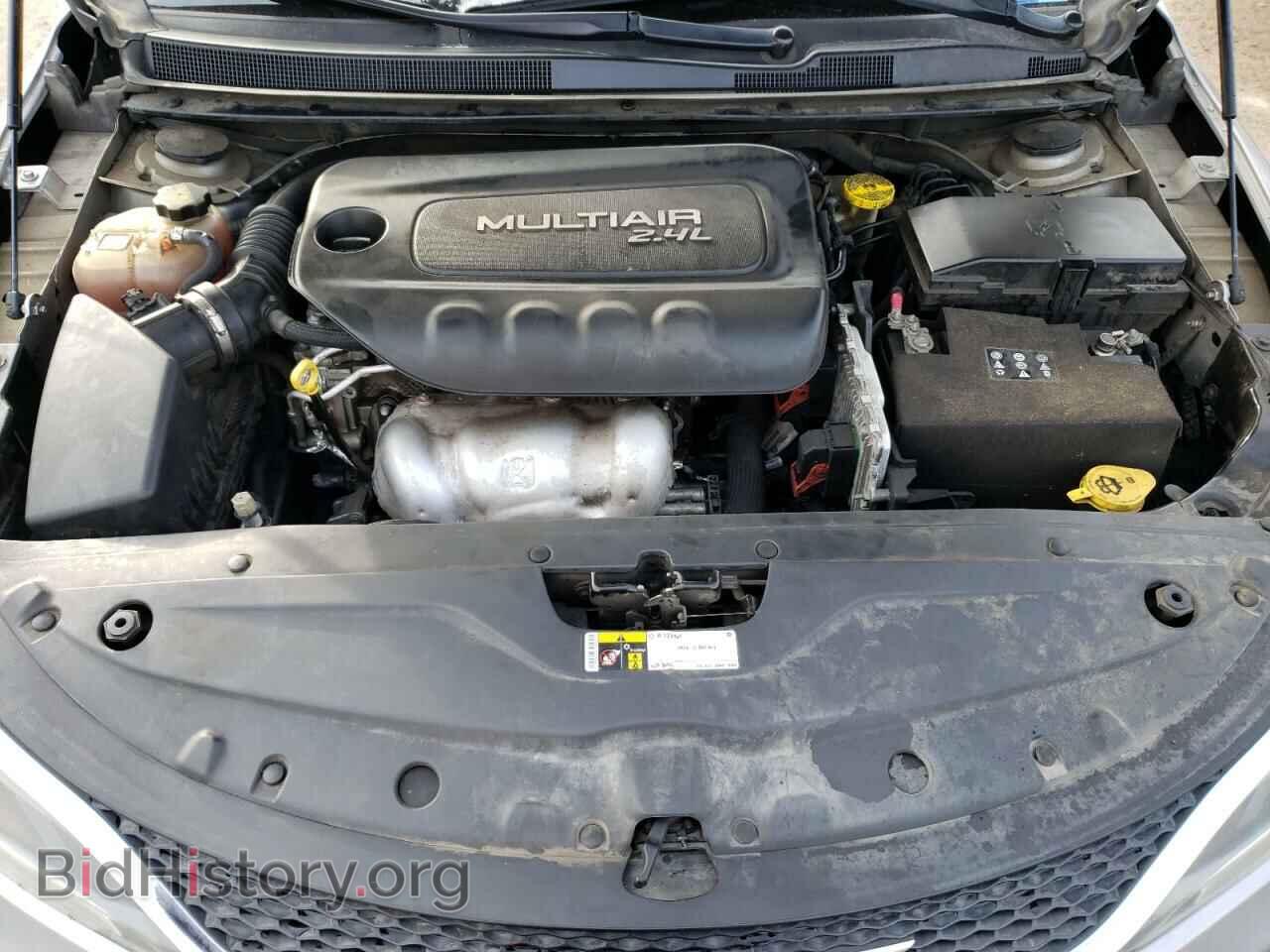 2015 CHRYSLER 200 - VIN: 1C3CCCAB9FN745660 - Фото 11