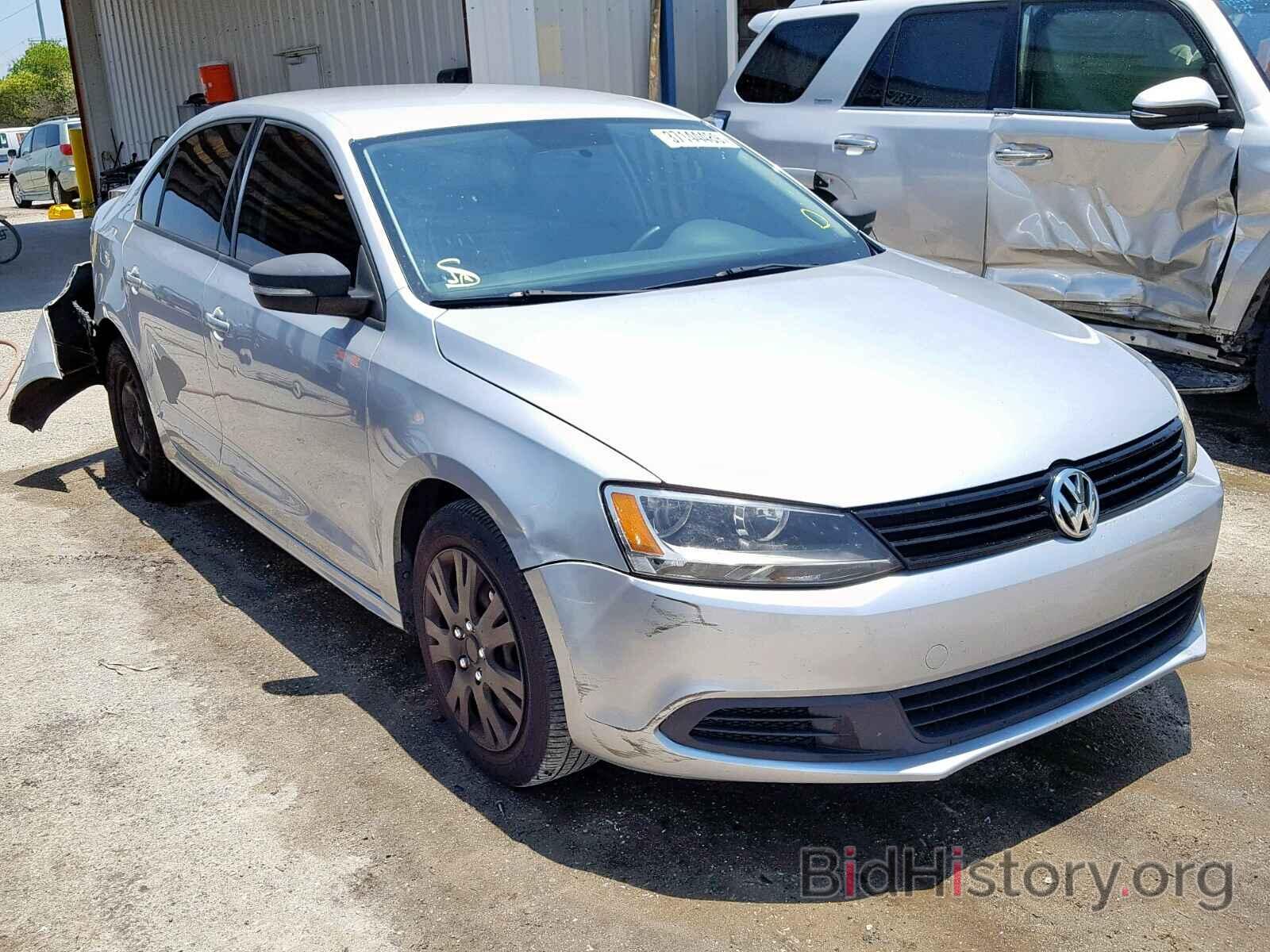 Фотография 3VWDP7AJ6CM124205 - VOLKSWAGEN JETTA 2012