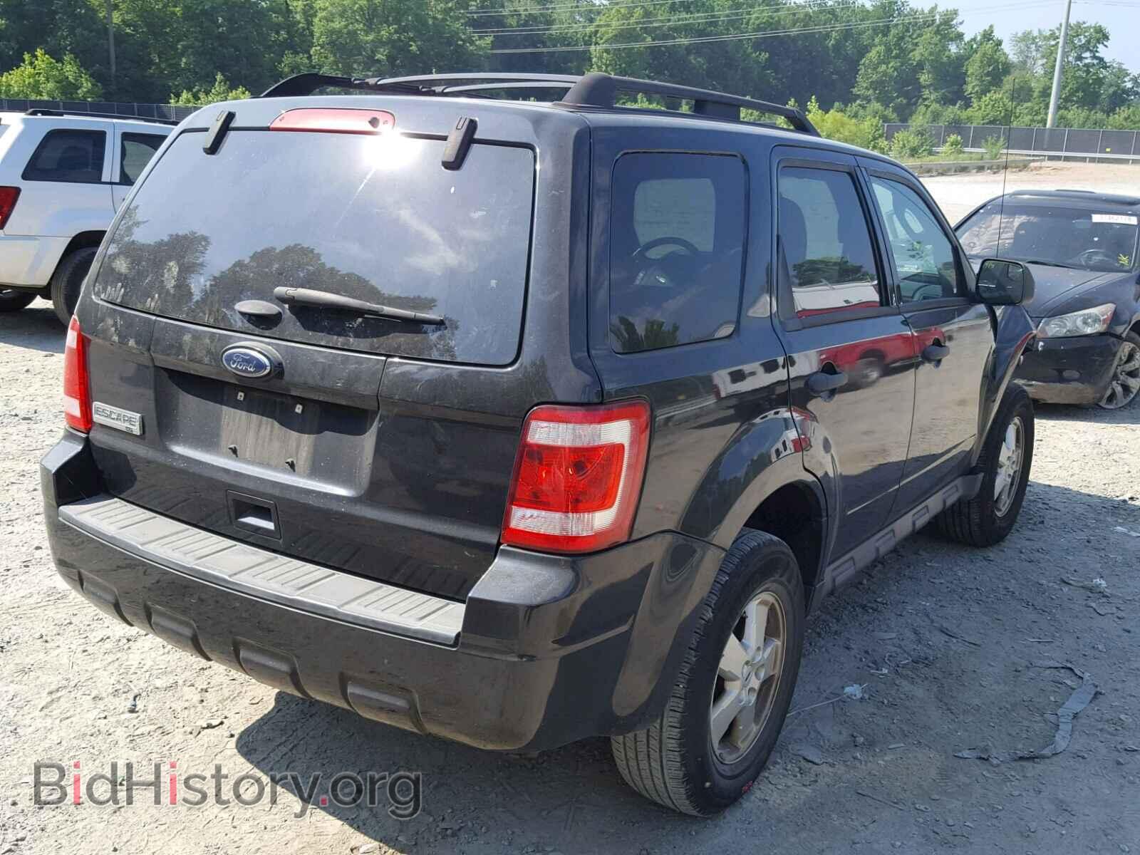 2011 FORD ESCAPE - VIN: 1FMCU0D78BKB38560 - Фото 4