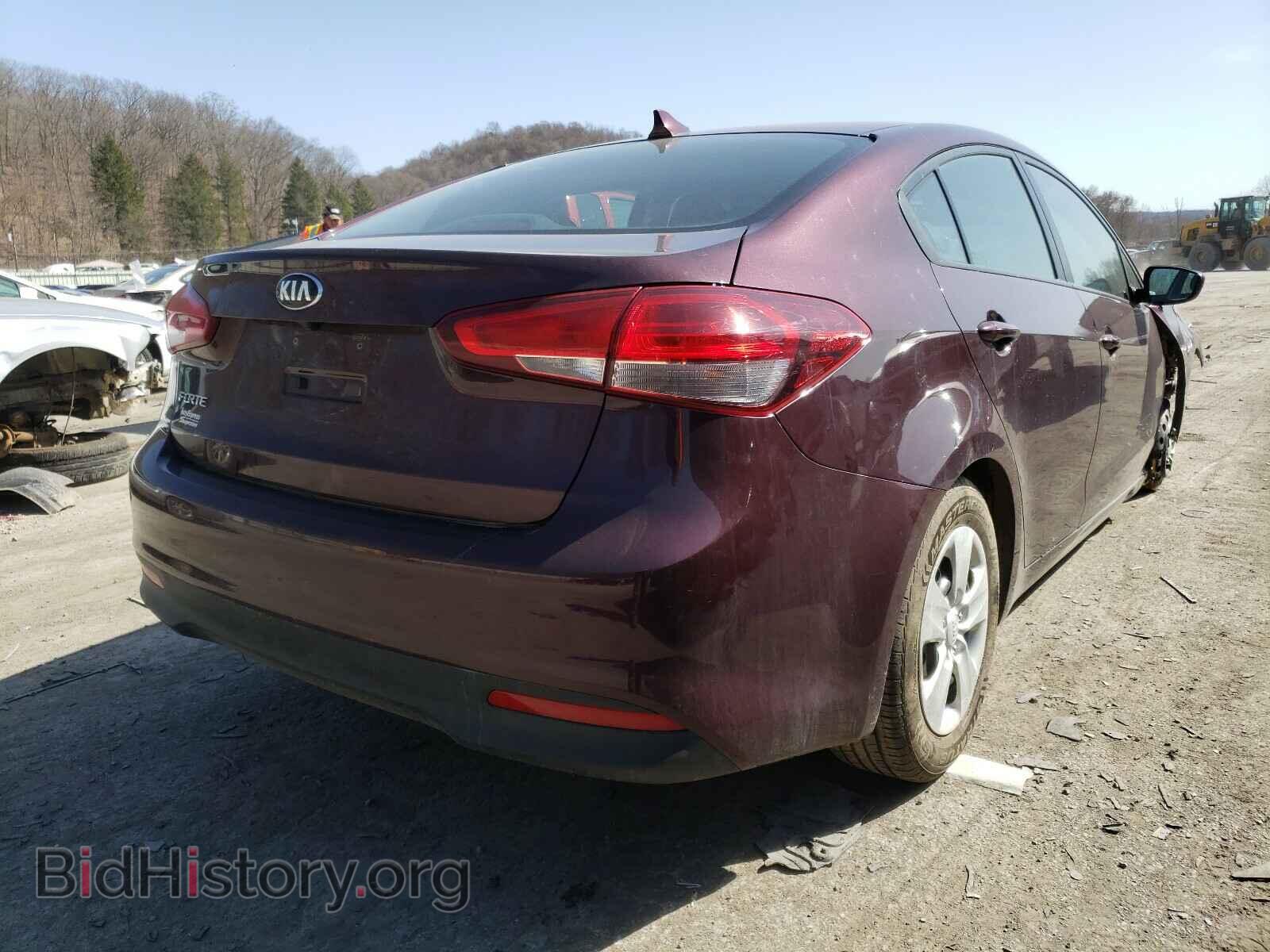 2017 KIA FORTE - VIN: 3KPFL4A74HE109245 - Фото 4