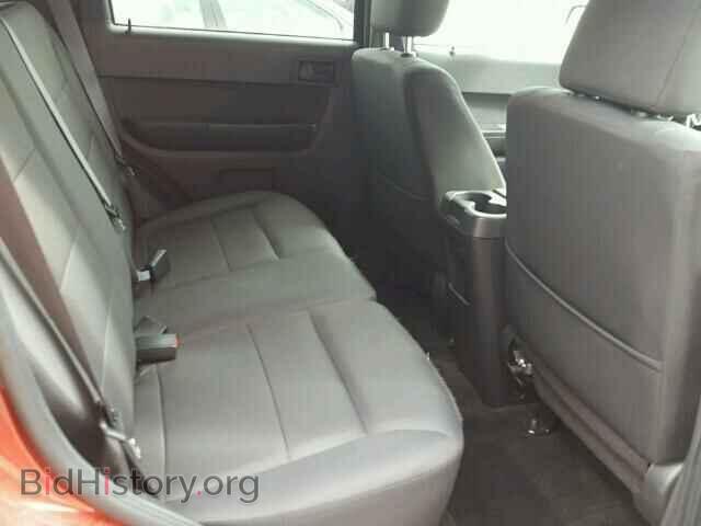 2011 FORD ESCAPE - VIN: 1FMCU0D76BKC23431 - Photo 6