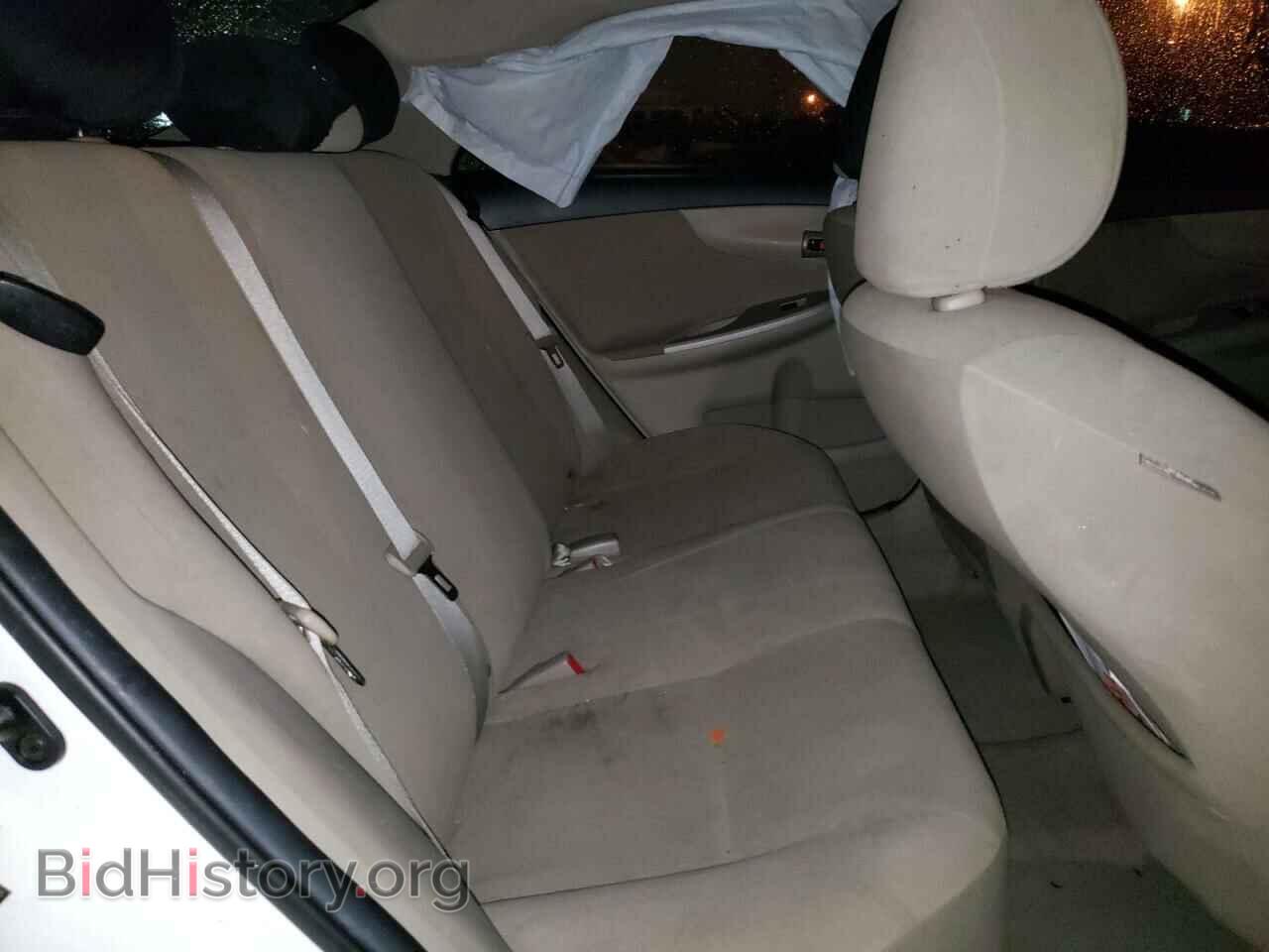 2011 TOYOTA COROLLA - VIN: 2T1BU4EE0BC571392 - Фото 10