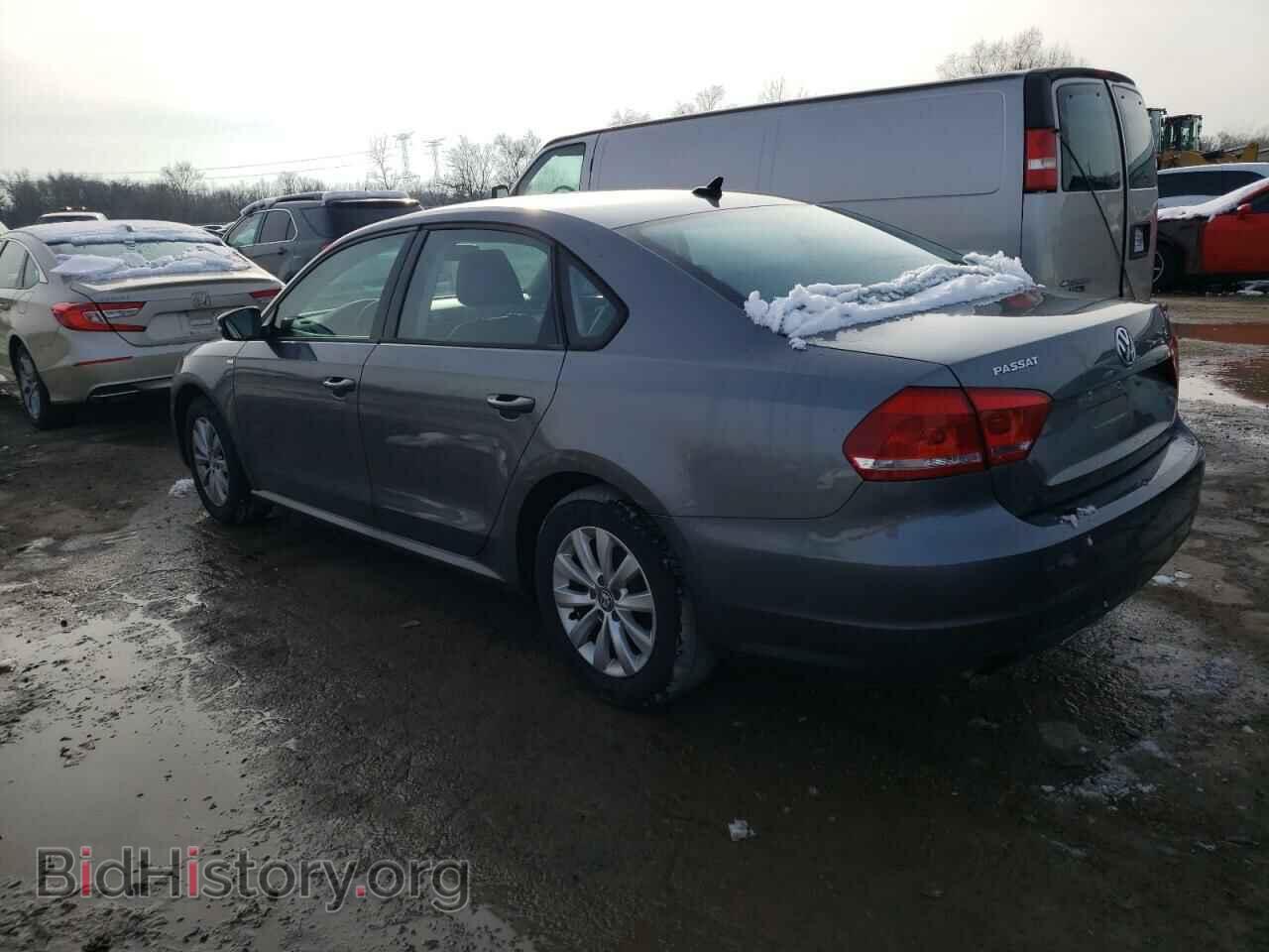 2015 VOLKSWAGEN PASSAT - VIN: 1VWAT7A36FC050452 - Фото 2