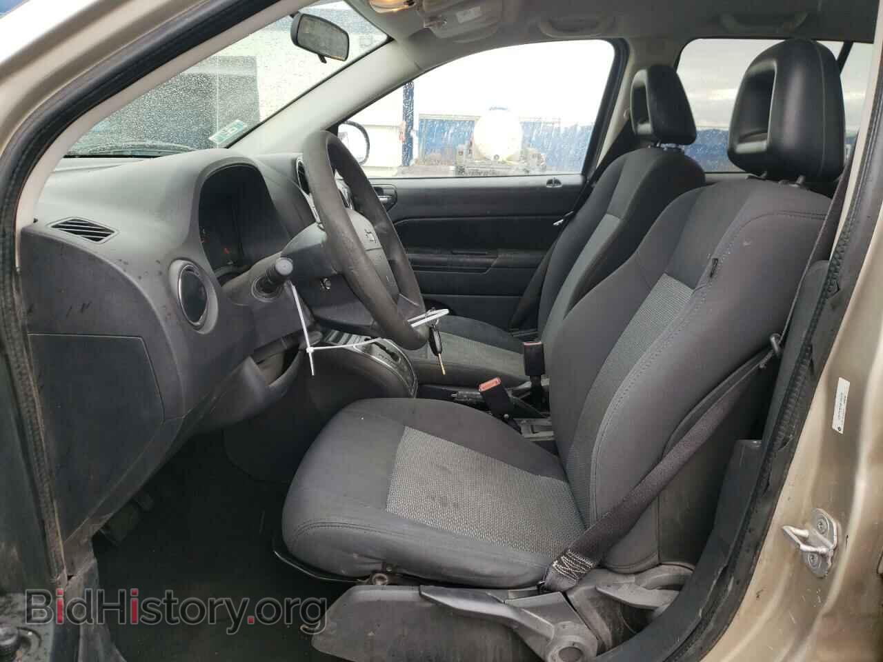 2009 JEEP COMPASS - VIN: 1J4FT47AX9D124378 - Photo 7