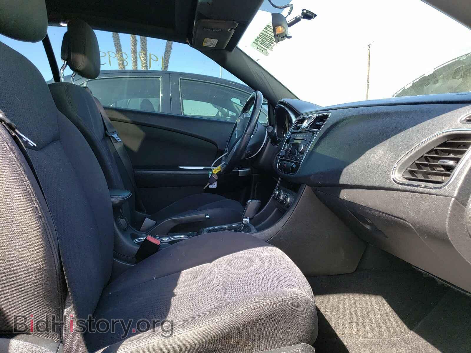 2012 CHRYSLER 200 - VIN: 1C3BCBEB7CN229597 - Фото 5