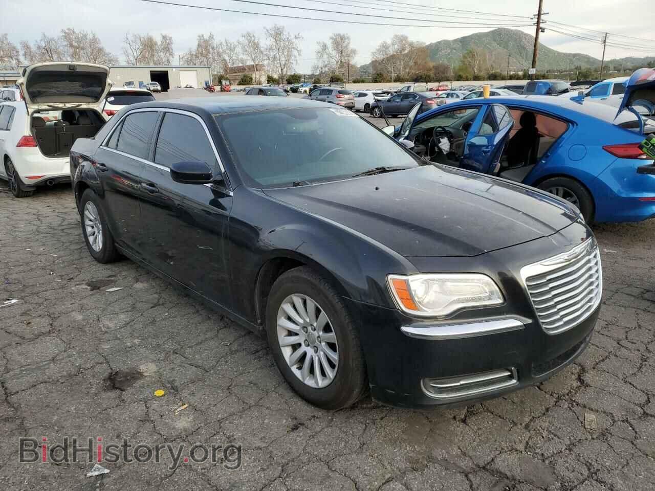 2012 CHRYSLER 300 - VIN: 2C3CCAAG2CH137113 - Фото 4