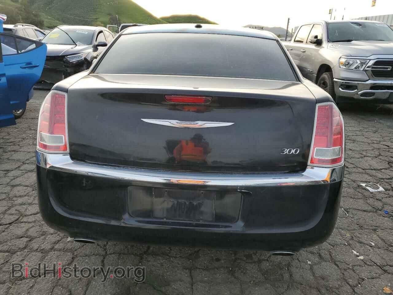 2012 CHRYSLER 300 - VIN: 2C3CCAAG2CH137113 - Фото 6