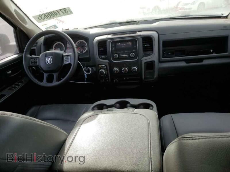 2018 RAM 1500 (VIN 1C6RR7FT3JS319851) — photo 8 of 13
