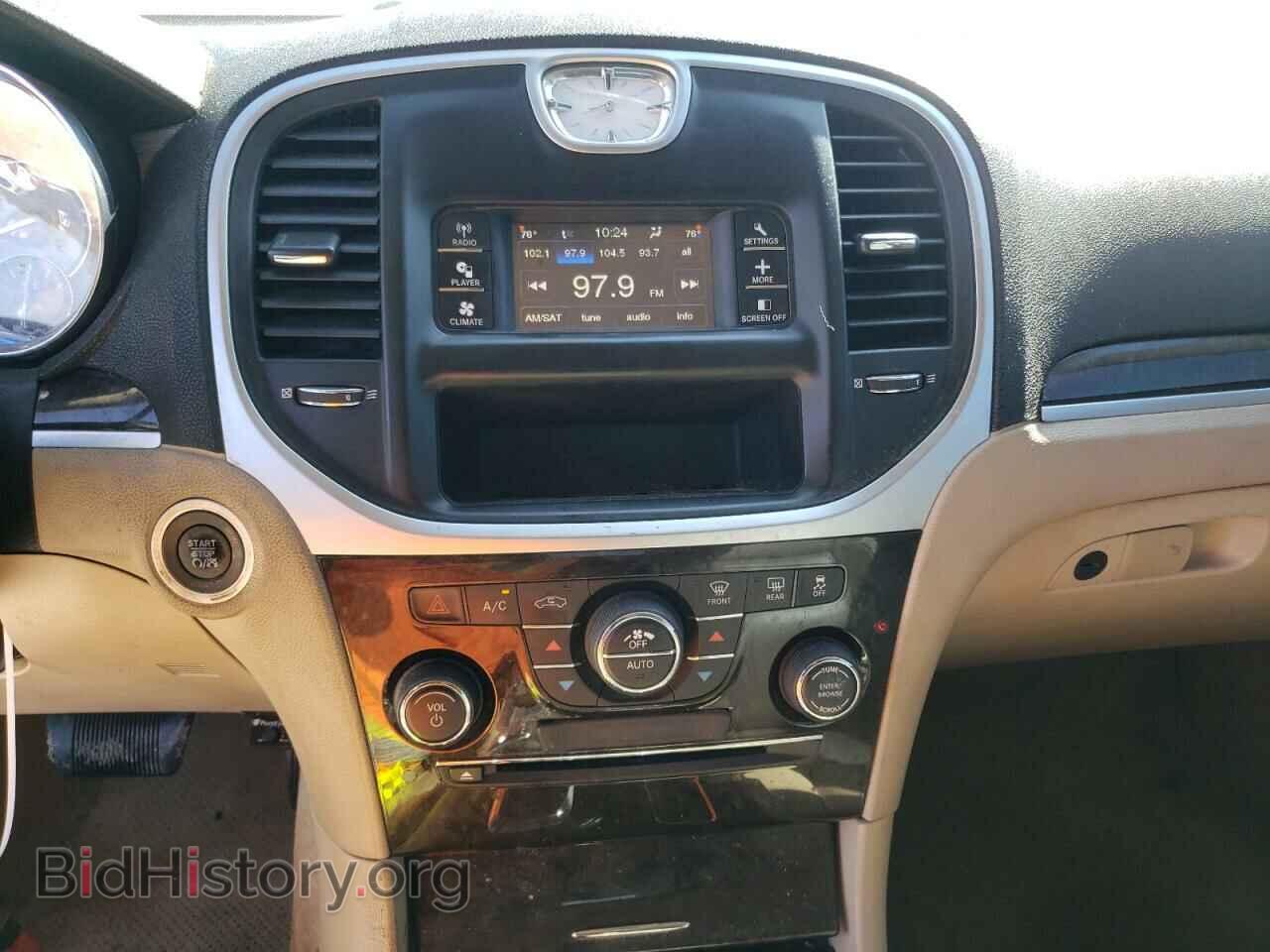 2012 CHRYSLER 300 - VIN: 2C3CCACG3CH138221 - Фото 9