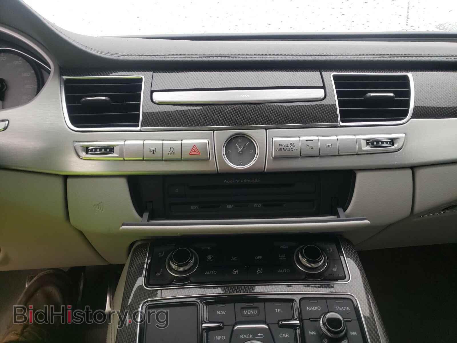 2013 AUDI S8 - VIN: WAUD2AFD6DN009741 - Фото 9