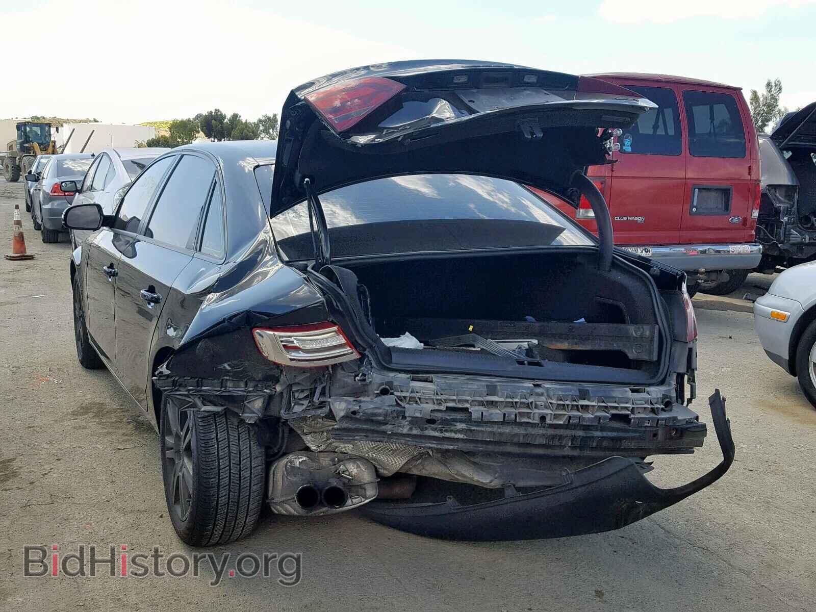 2011 AUDI A4 - VIN: WAUAFAFL7BN041979 - Фото 3