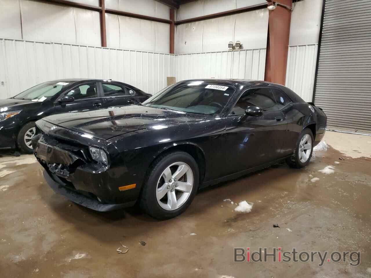 Photo 2B3LJ44V89H559104 - DODGE CHALLENGER 2009