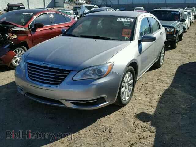 2013 CHRYSLER 200 - VIN: 1C3CCBBG1DN623859 - Фото 2