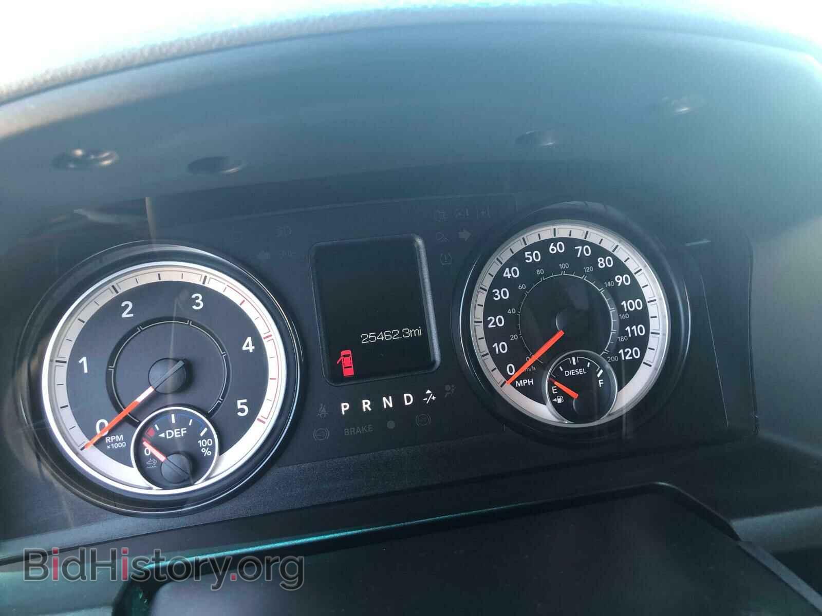 2018 RAM 2500 - VIN: 3C6UR5CL4JG417328 - Photo 8