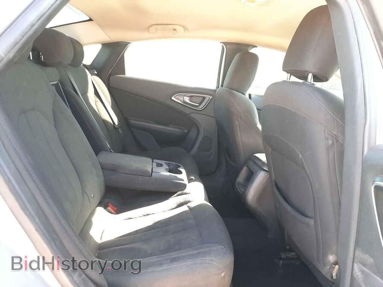 2016 CHRYSLER 200 - VIN: 1C3CCCFB7GN188970 - Фото 6