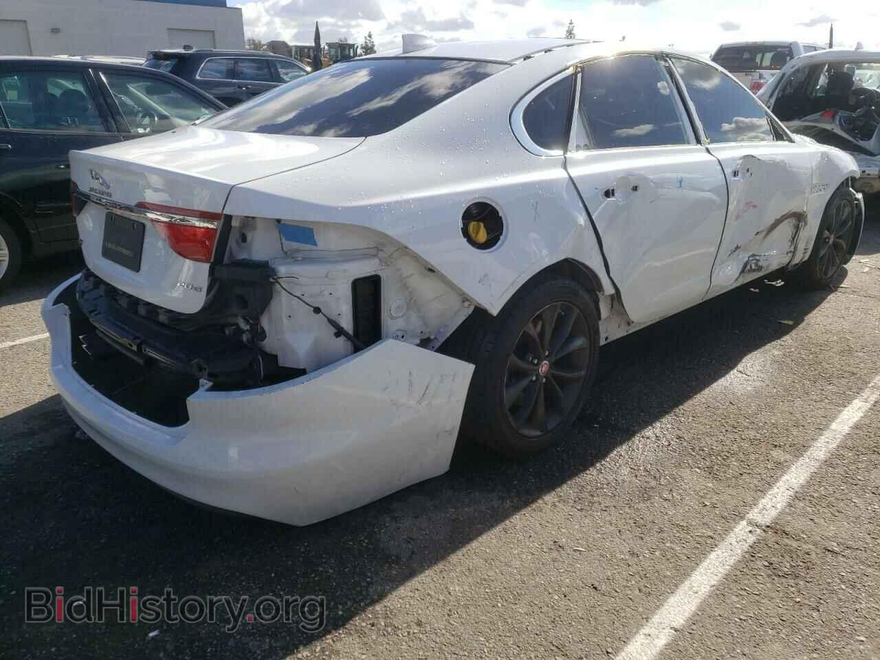 2017 JAGUAR XF - VIN: SAJBD4BN4HCY32501 - Фото 3