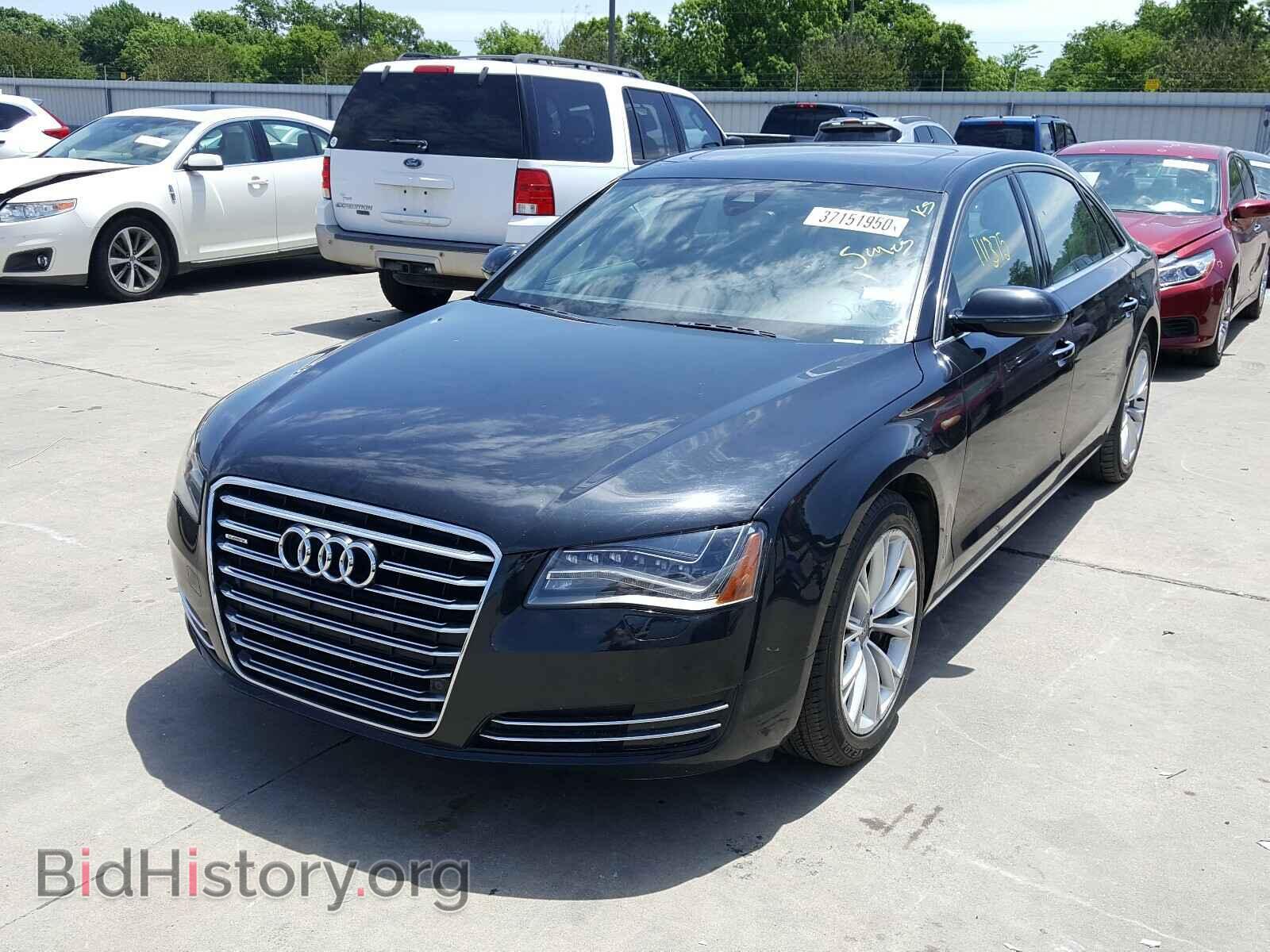 2011 AUDI A8 - VIN: WAURVAFD6BN020779 - Фото 2