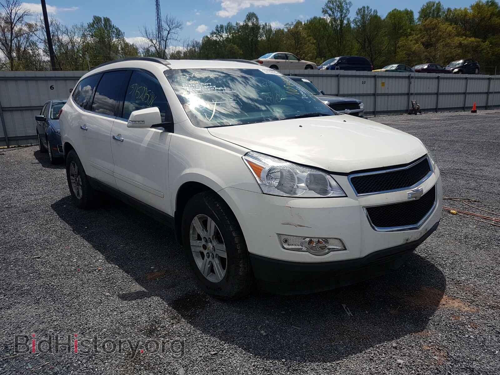 Photo 1GNKVGED2CJ215951 - CHEVROLET TRAVERSE 2012