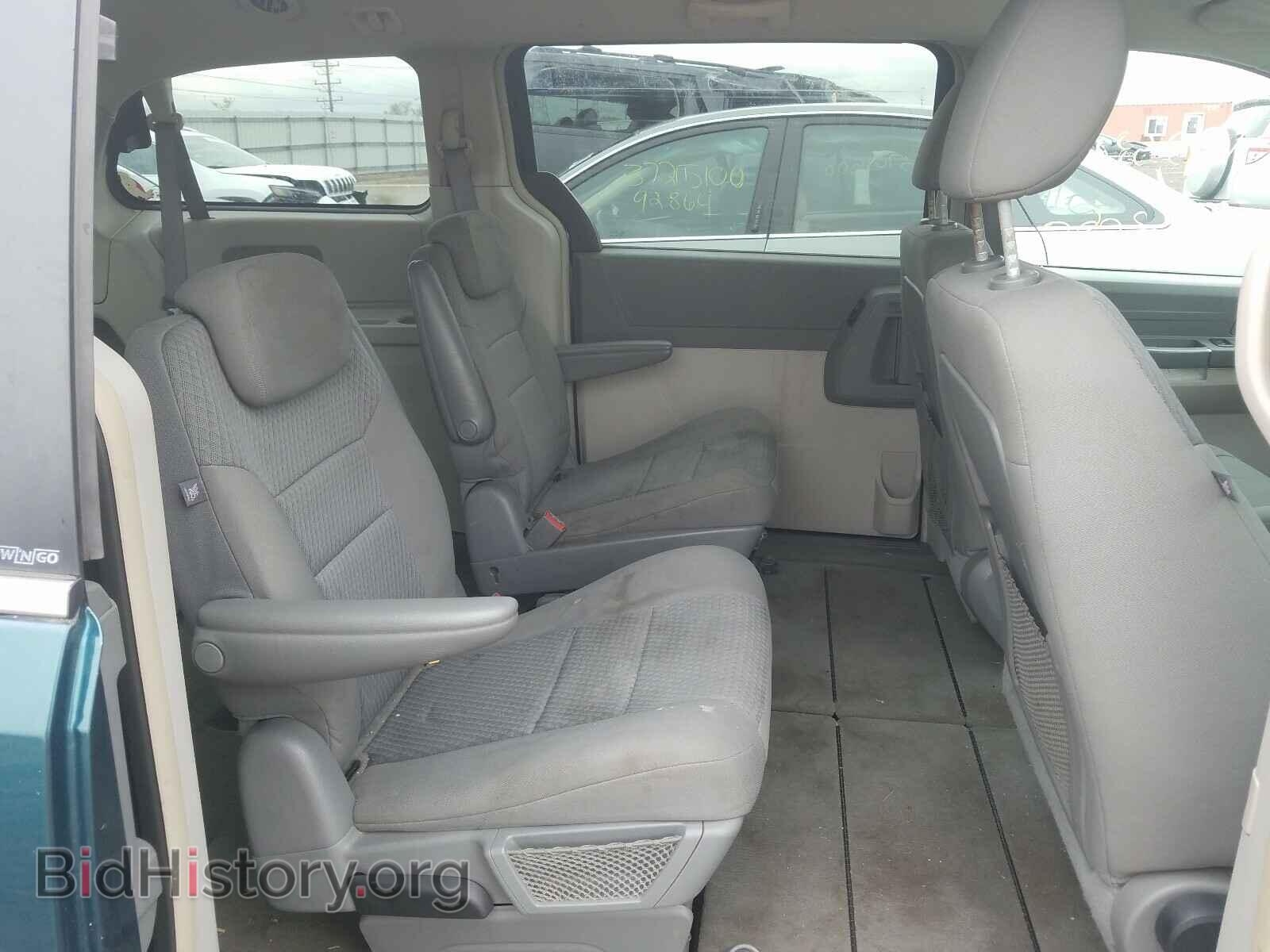 2009 CHRYSLER MINIVAN - VIN: 2A8HR44E49R536497 - Фото 6