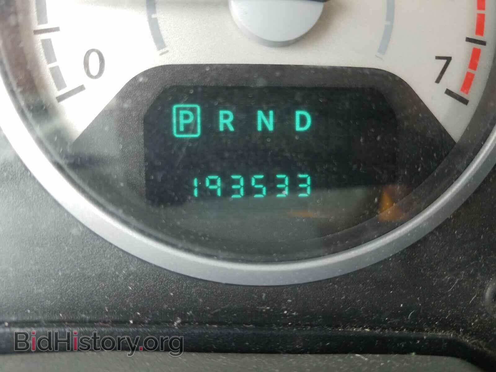 2009 CHRYSLER MINIVAN - VIN: 2A8HR44E49R536497 - Фото 8