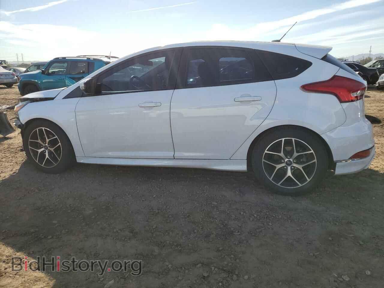 2016 FORD FOCUS - VIN: 1FADP3K29GL268184 - Фото 2