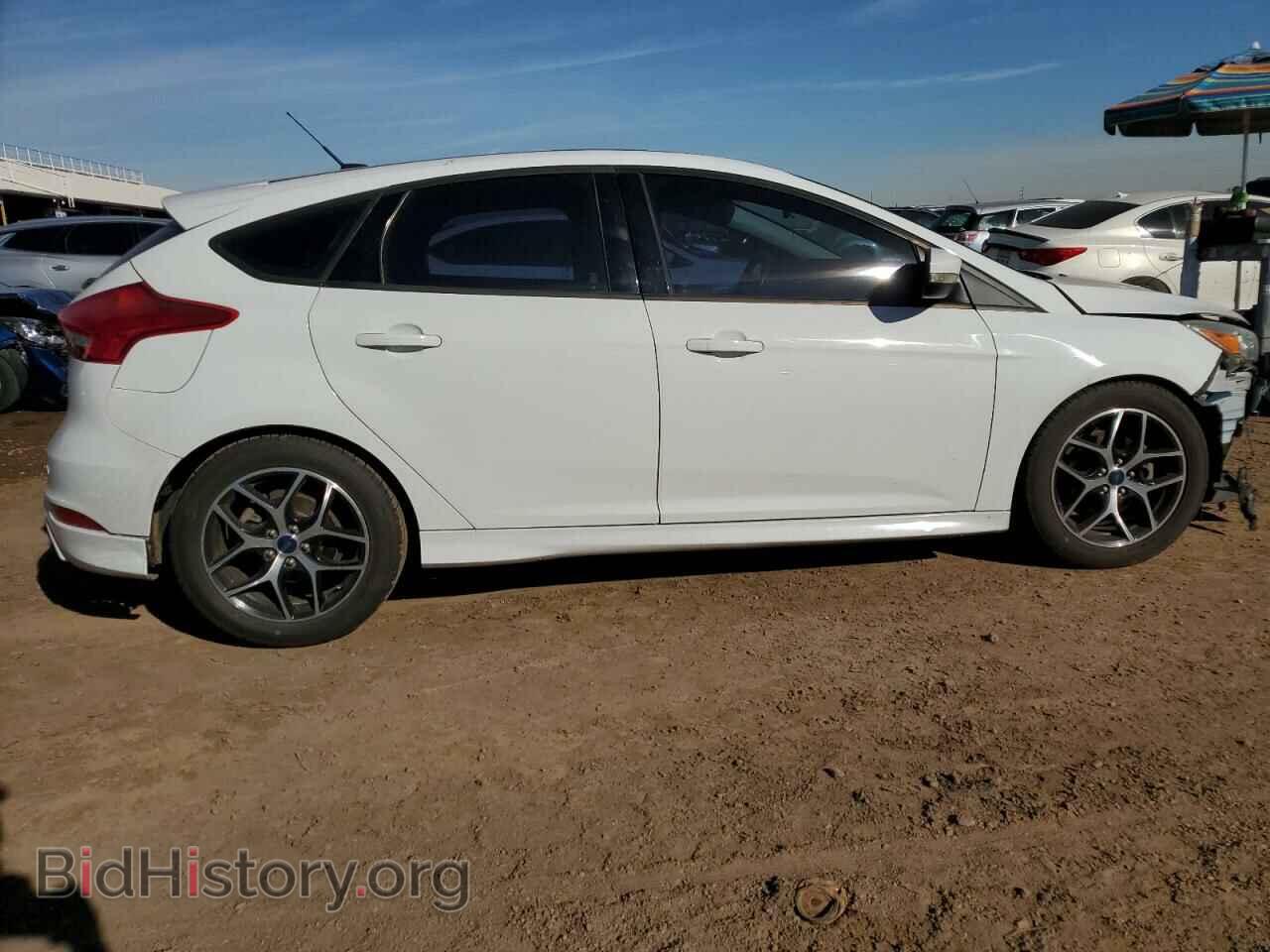 2016 FORD FOCUS - VIN: 1FADP3K29GL268184 - Фото 3
